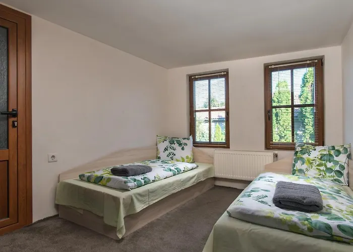 роден край * 엘레나