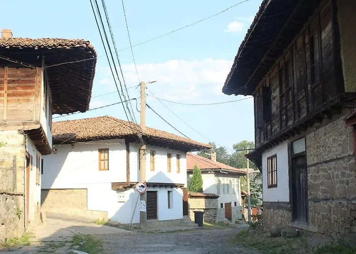 роден край * 엘레나